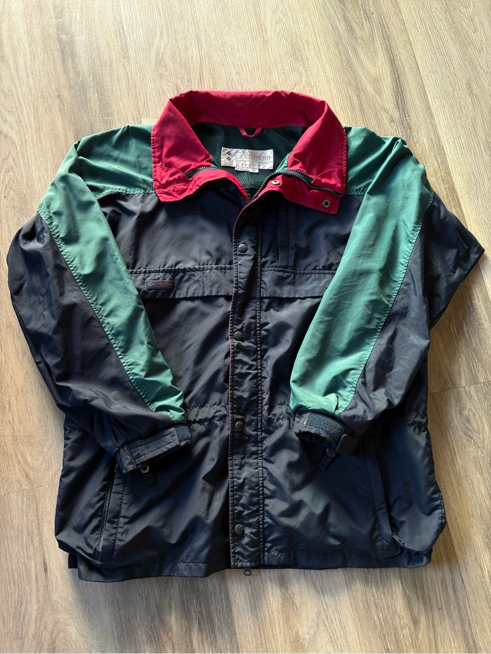 Men's Columbia Three-Tone Windbreaker Jacket - Black/Green with Red Trim